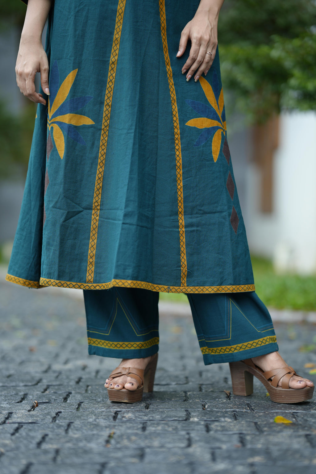 AURELIA COTTON MIRROR KURTA SET (TEAL)