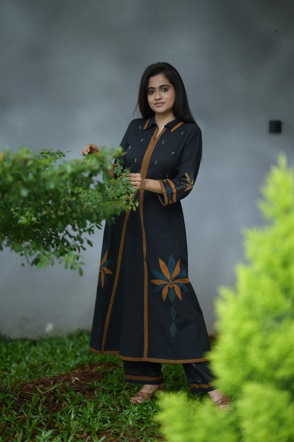 AURELIA COTTON MIRROR KURTA SET (BLACK)