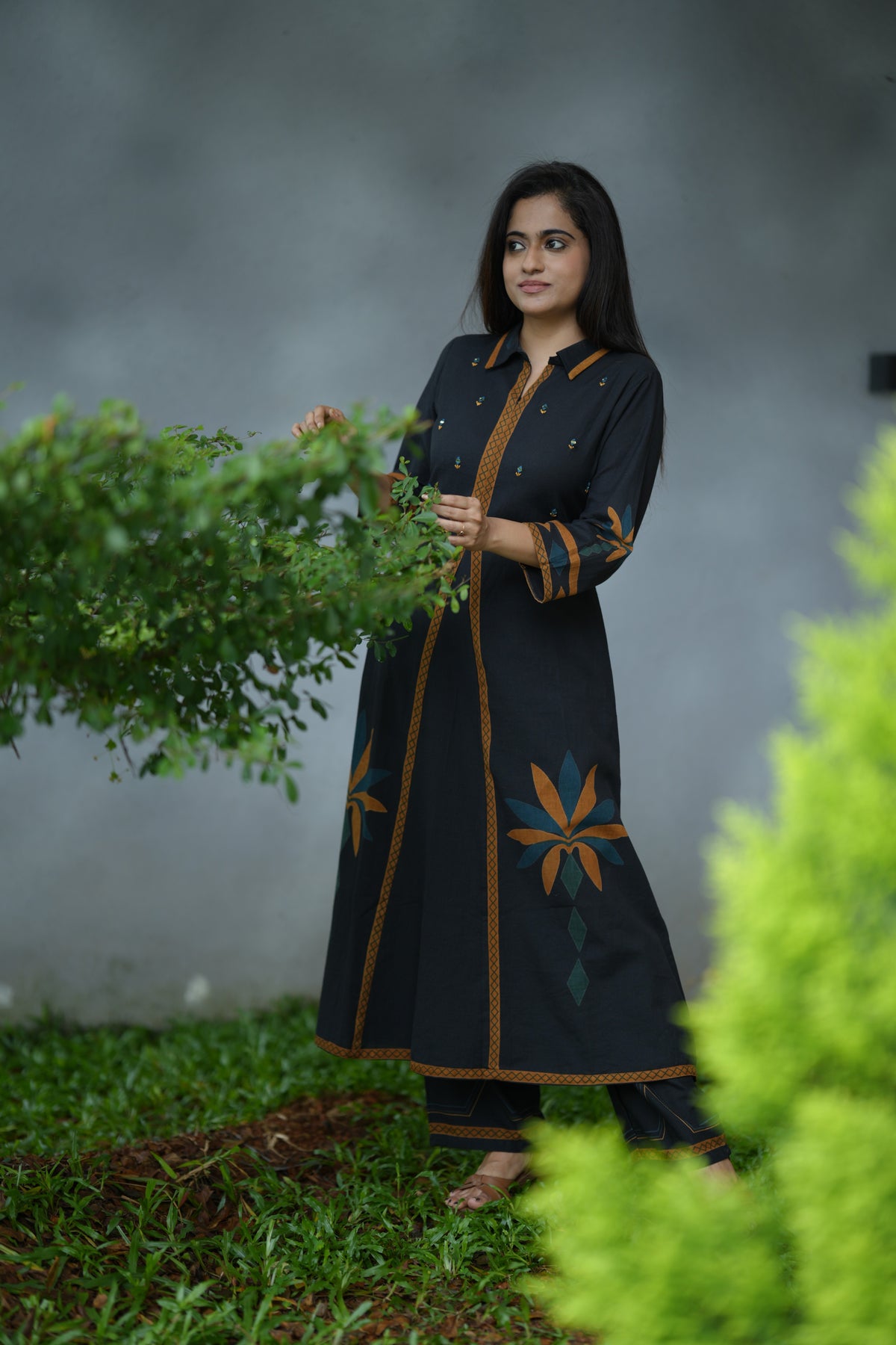 AURELIA COTTON MIRROR KURTA SET (BLACK)