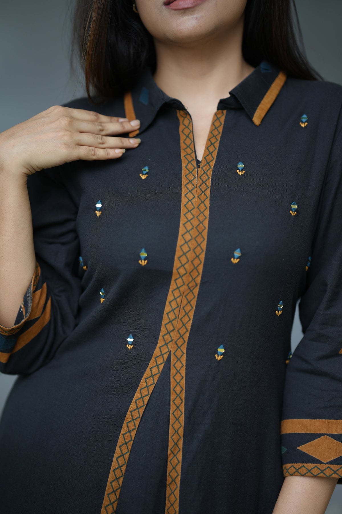 AURELIA COTTON MIRROR KURTA SET (BLACK)