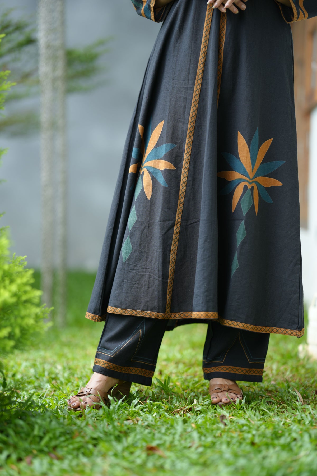 AURELIA COTTON MIRROR KURTA SET (BLACK)