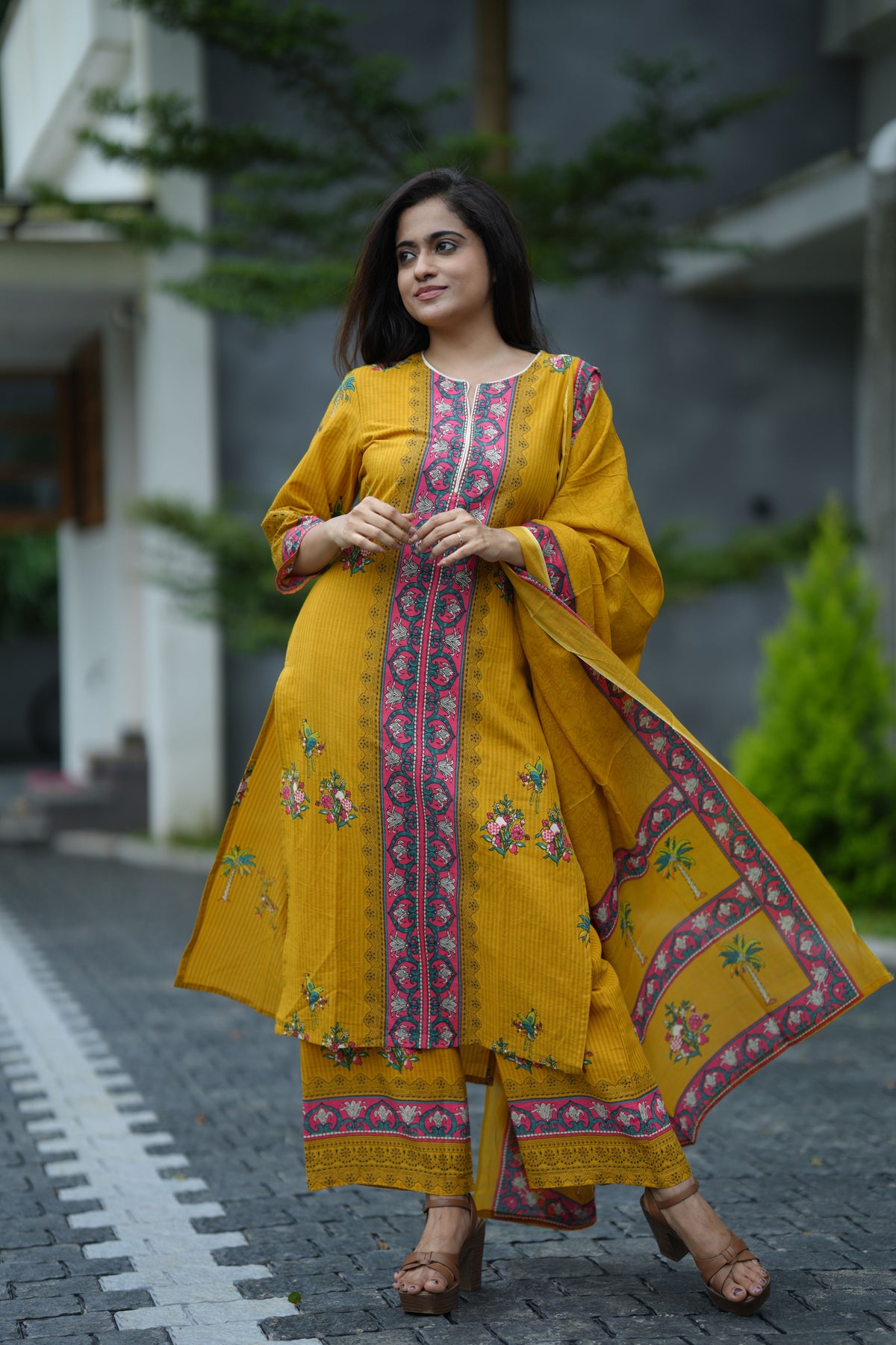 EDEN FLORAL COTTON SUIT SET (MUSTARD)
