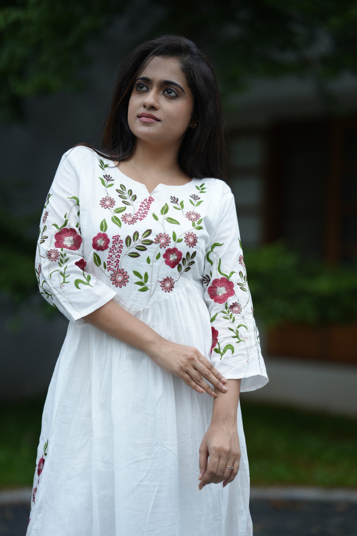 MIRA EMBROIDERED MUL COTTON SUIT SET (WHITE)