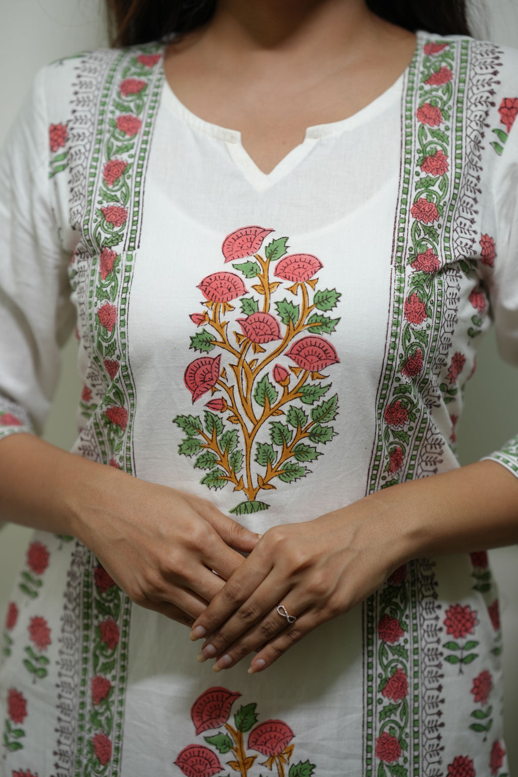 IRIS HANDBLOCK KURTA SET (WHITE)